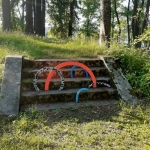 Momentarily painting compositions in the surroundings of Hatanpää, Tampere. 2020.