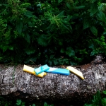 Momentarily painting compositions in the surroundings of Hatanpää, Tampere. 2020.