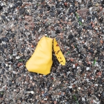 Momentarily painting compositions in the surroundings of Hatanpää, Tampere. 2020.